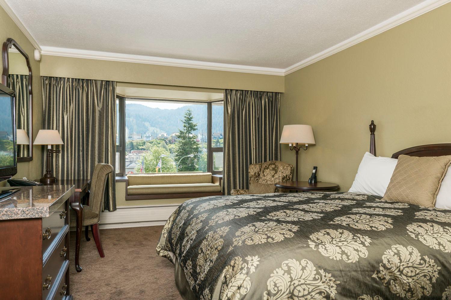 Crest Hotel Prince Rupert Exterior photo